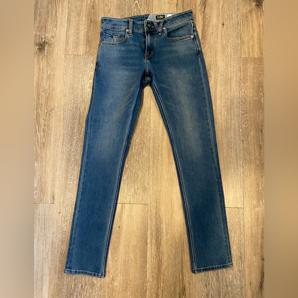 NWOT Volcom Jeans